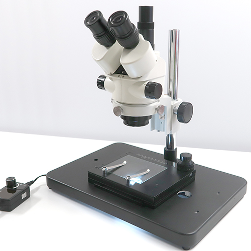 三眼式実体顕微鏡 （透過照明・XYテーブル付）　YM0745RT3-GAS3RD